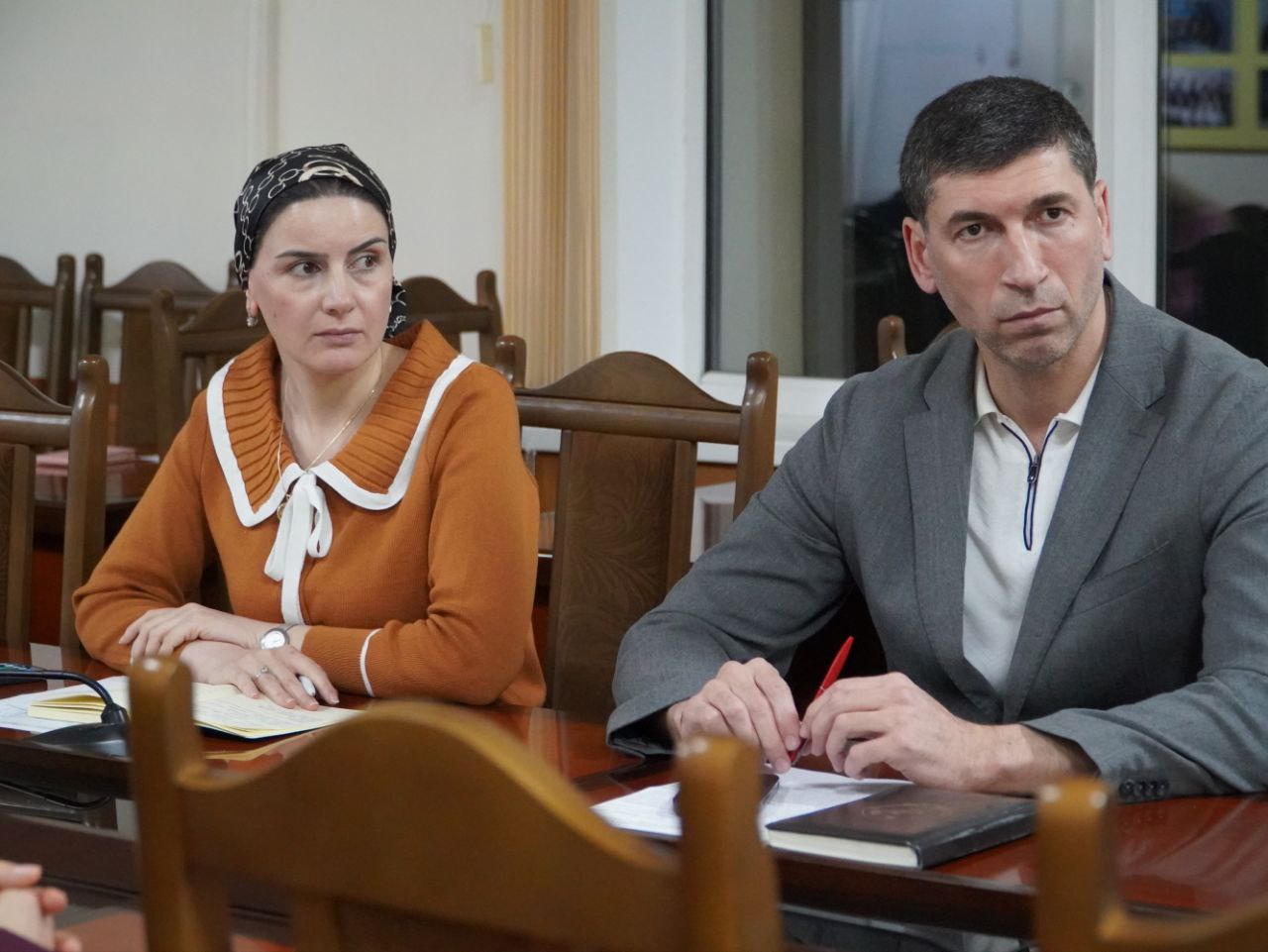 Министр образования и науки РД провёл ВКС-совещание по общественно-политической ситуации в республике